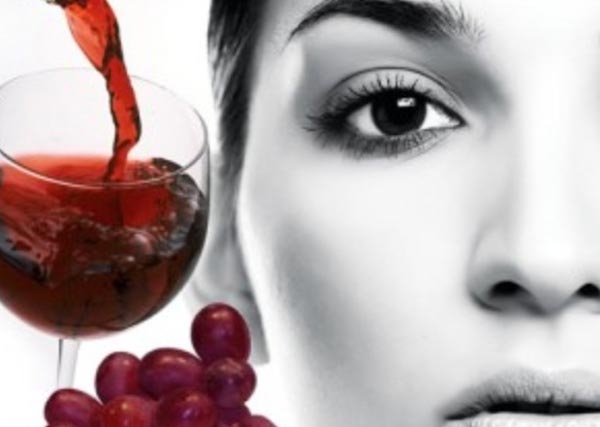 Wine Renew: novo tratamento da clínica Vanessa Metz garante todos os benefícios do vinho para a pele